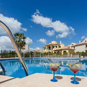 Club - Detached Homes - Hotelera Azur Villa